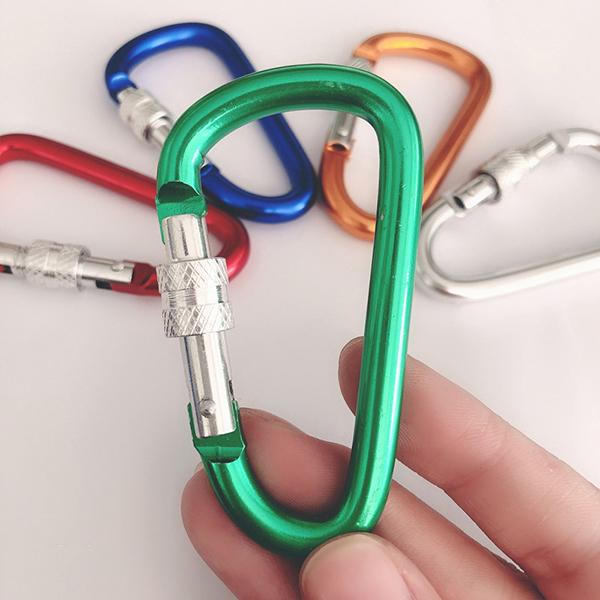 8 CM Convenient Keychain With Lock D Type